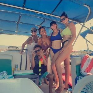 Meet your Posher, Debby